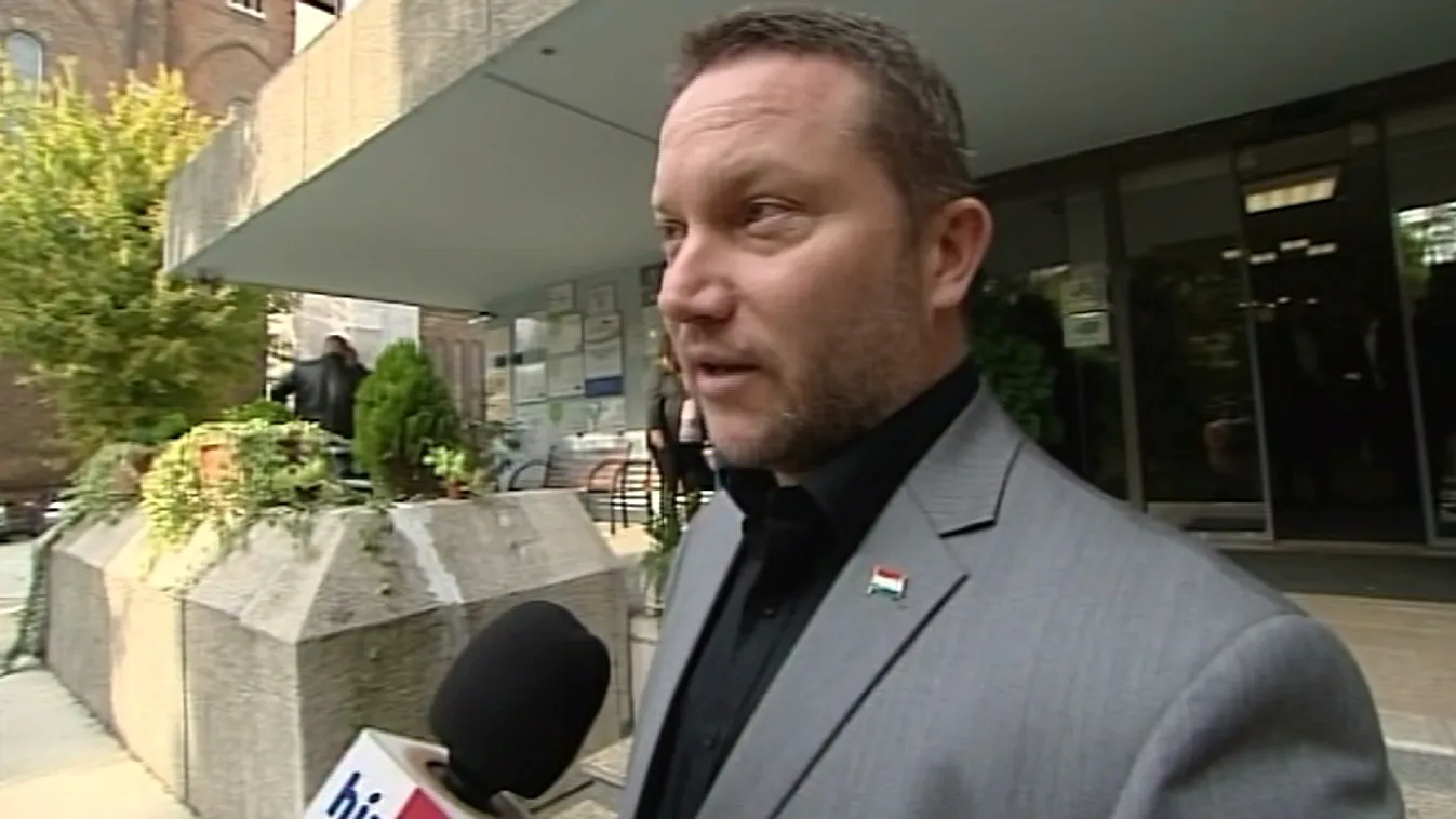 A Szeviép fizette az MSZP EP-képviselő házának felújítását