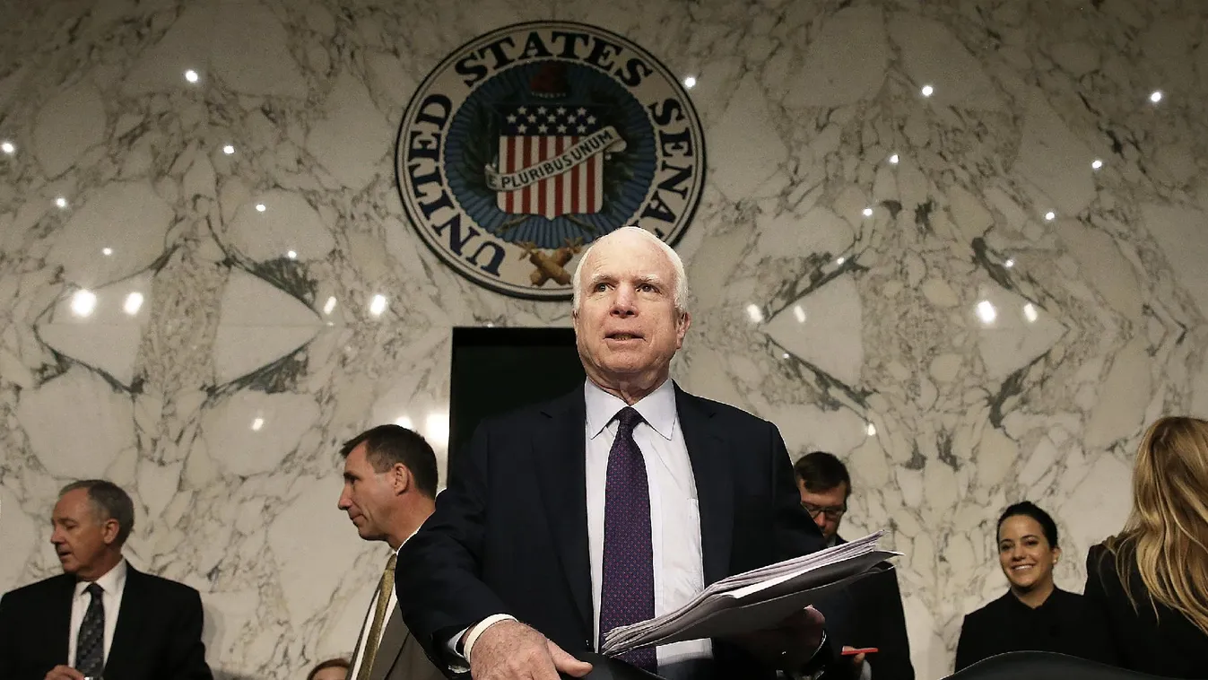 Obama beszédet mond, Trumpot nem hívták meg McCain búcsúztatására