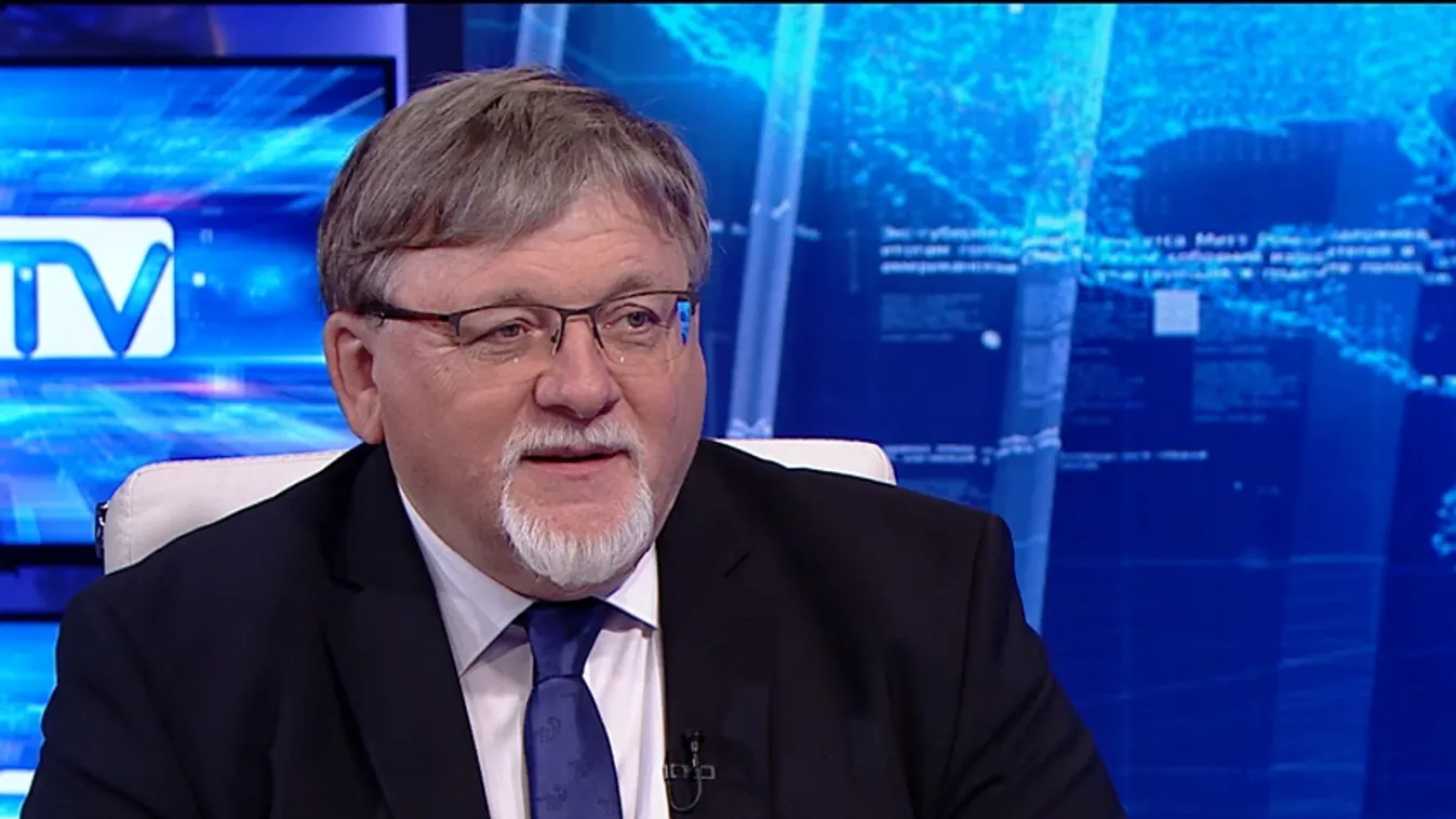 Huszonnégy pontos programot hirdetett Győr polgármestere, amely a város számos területére kiterjed + videó