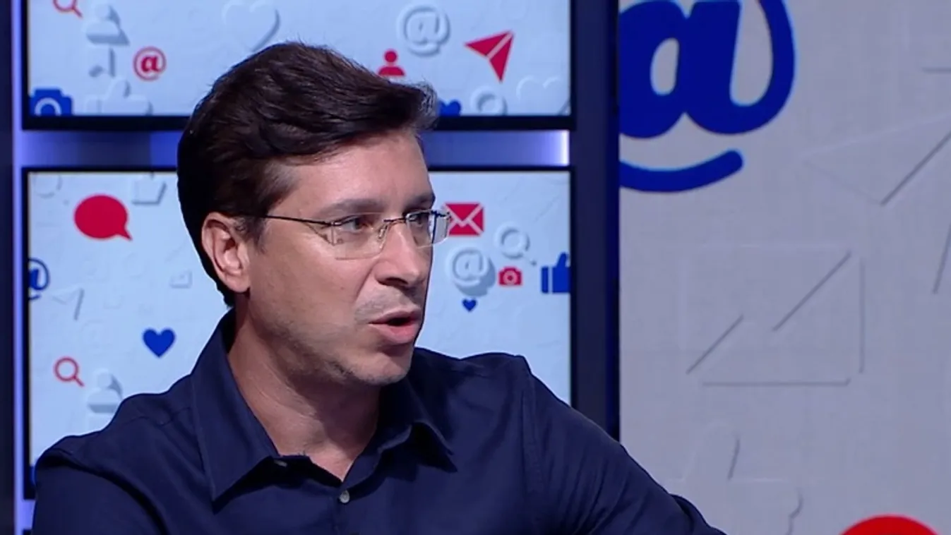 A kereszténység fontos motívuma a Szabadság-szobor talpazatára tervezett kereszt + videó