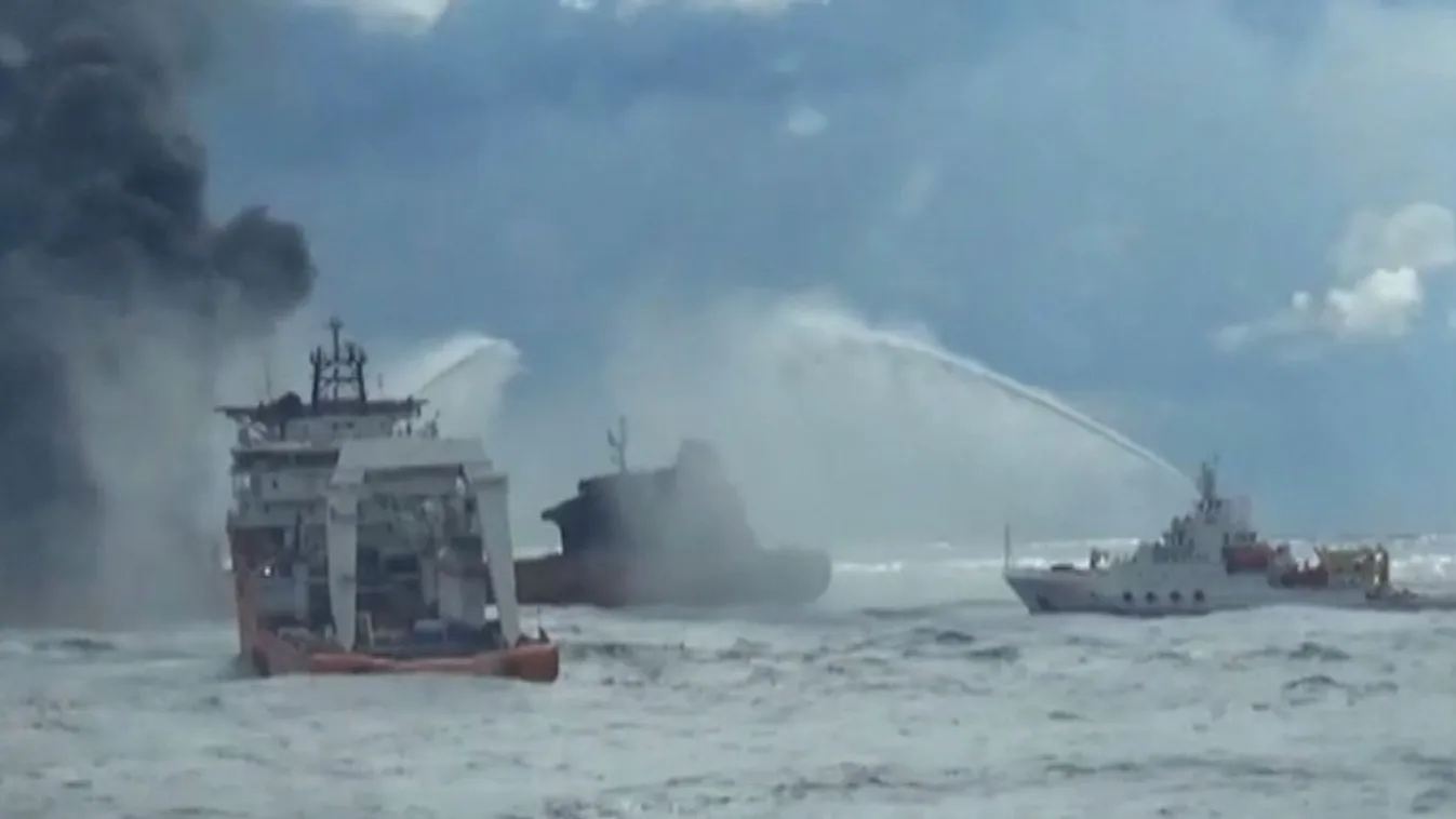 Napokig sodródott a tengeren egy égő iráni olajszállító
