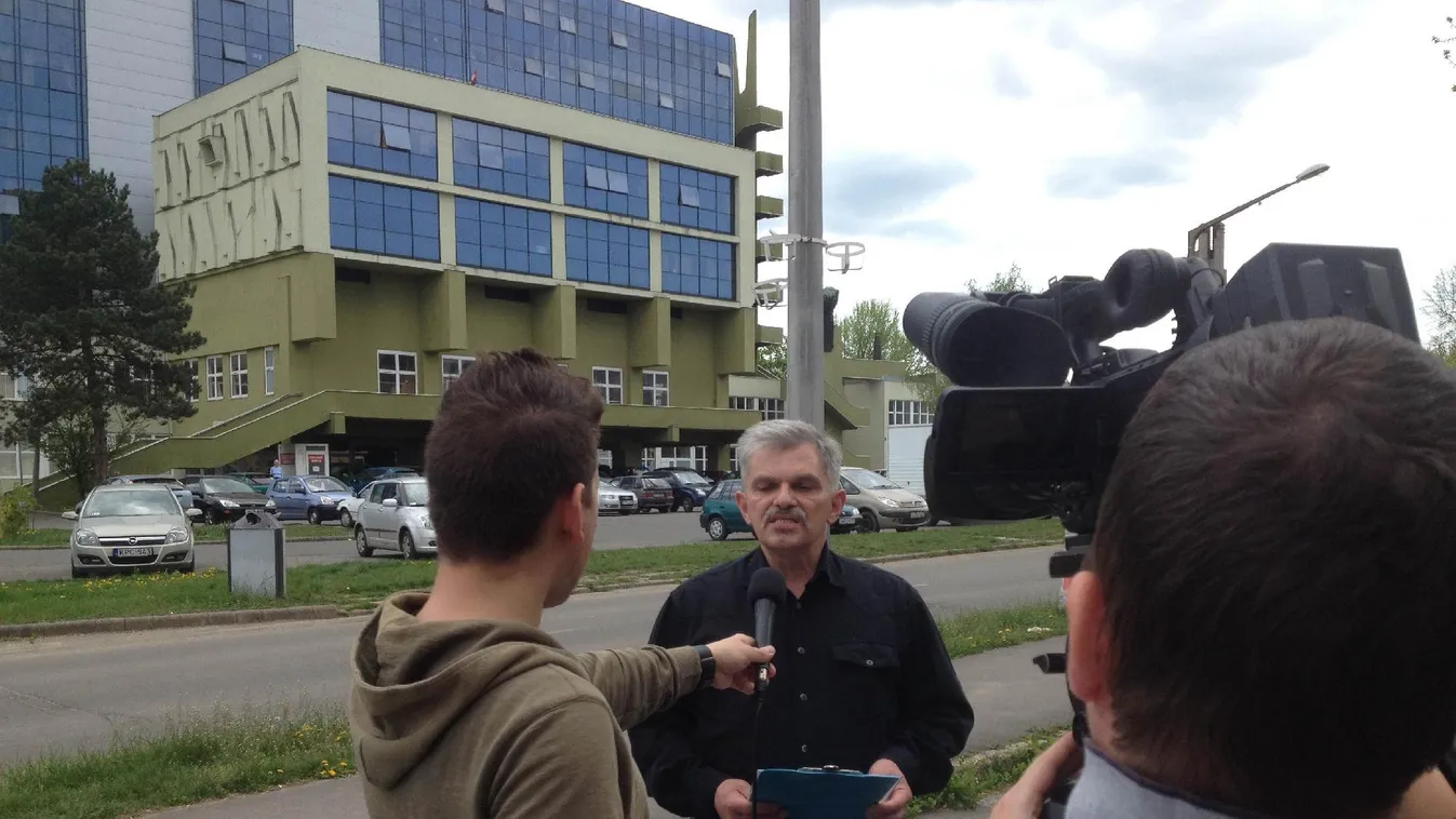 Az ellenzék elfoglalta a Kazincbarcika és Sajószentpéter közti utat