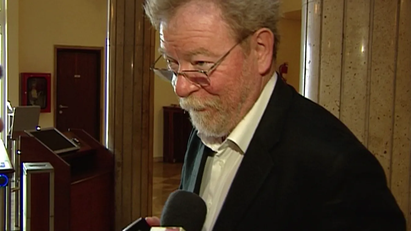 Megkezdődött Donáth László büntetőpere, tagadja a vádat