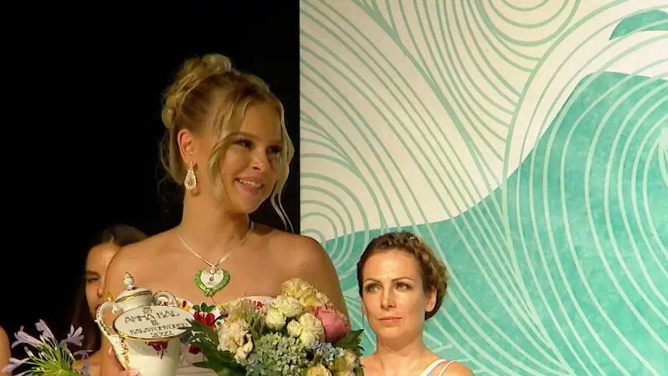 Radar - Anna-bál, avagy a nő tisztelete