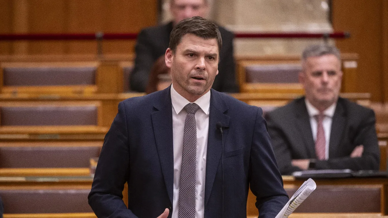 Rendkívül sikeres a vállalati e-autó támogatási program