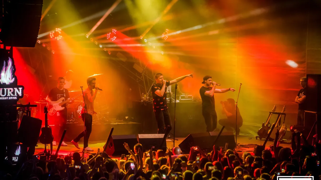 „A Plázs az egyik kedvenc nyári koncerthelyszínünk” - Halott Pénz koncerttel indul a hétvége Siófokon