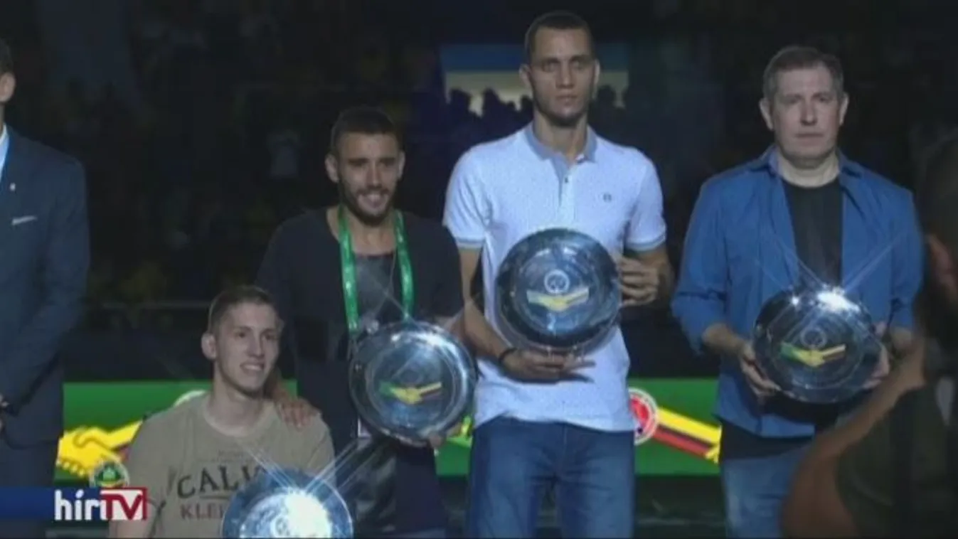 Egymillió dollárt gyűjtöttek az elhunyt brazil focisták hozzátartozóinak