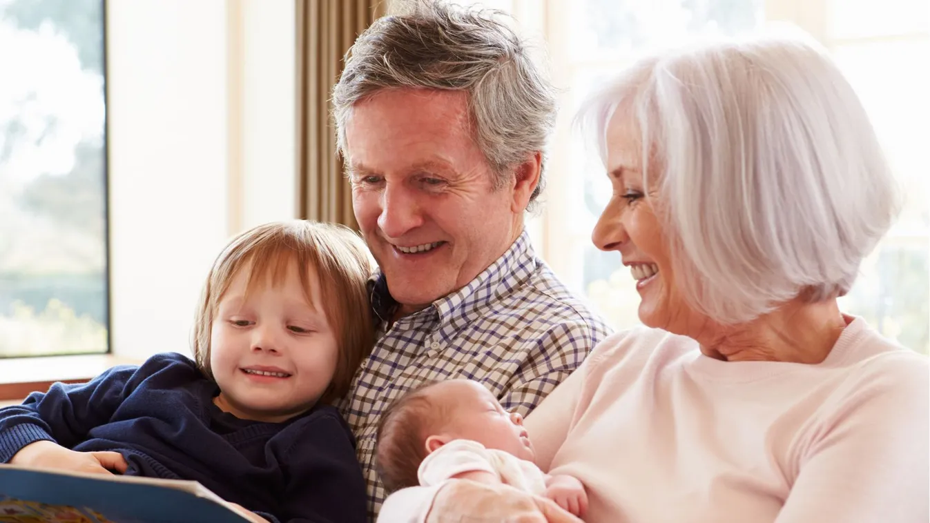 A megbecsülés politikája: Orbán Viktor a 14. havi nyugdíj bevezetésén dolgozik, és óv a baloldali komcsi gondolkodásmódtól