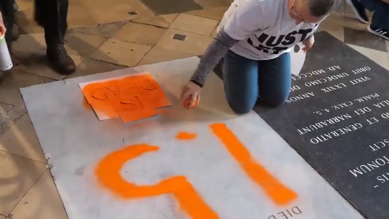 Ezúttal Charles Darwin sírját rongálták meg környezetvédő aktivisták