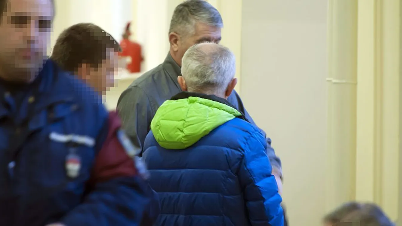 Mi vár a magyar keresztapára?