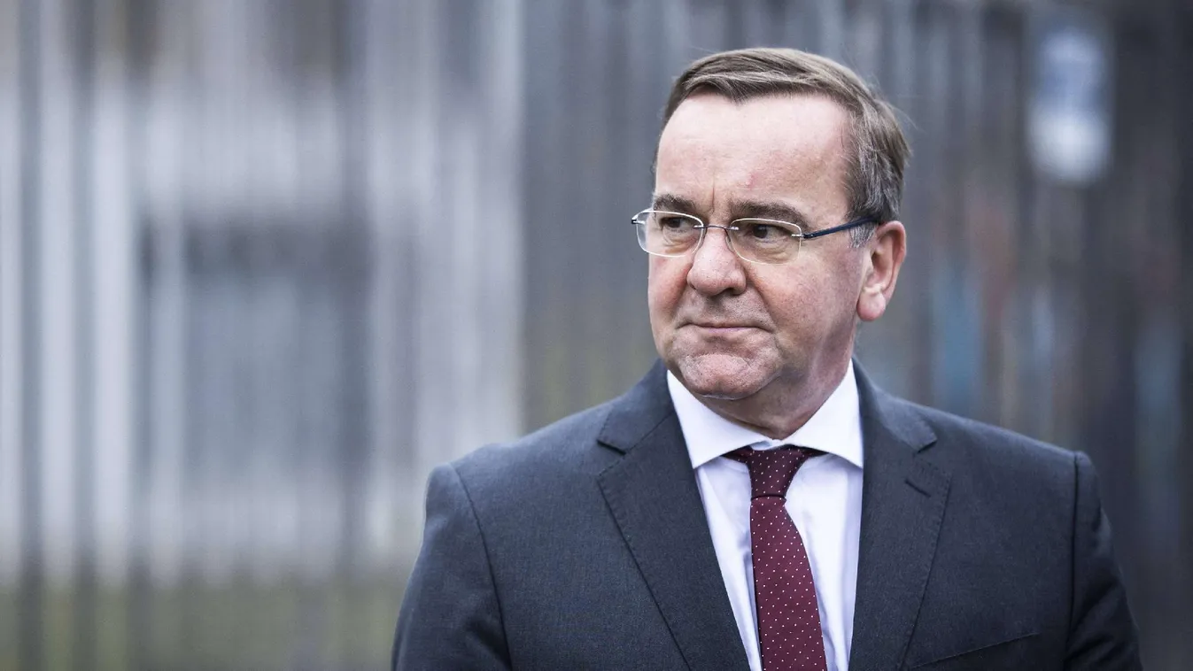 Német védelmi miniszter: nem szabad beleesni Putyin csapdájába