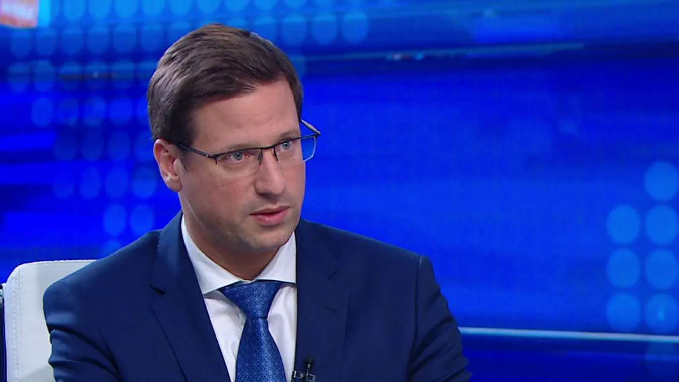 Gulyás Gergely: Olyan szankciókat kell elfogadni, ami annak fáj, akit büntetni akarunk