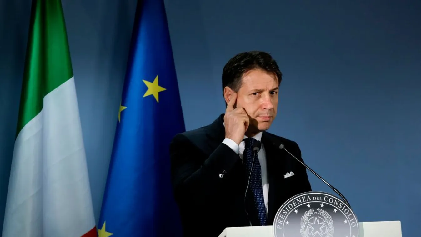 Az olasz államfő kezébe kerül a római kormány sorsa