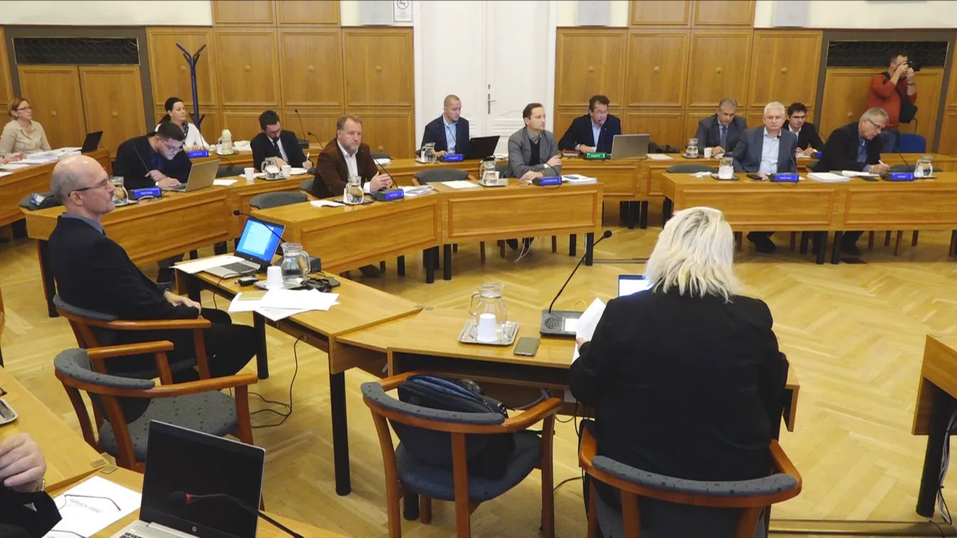 Tovább folytatódik a belháború a Pécsi Közgyűlésben