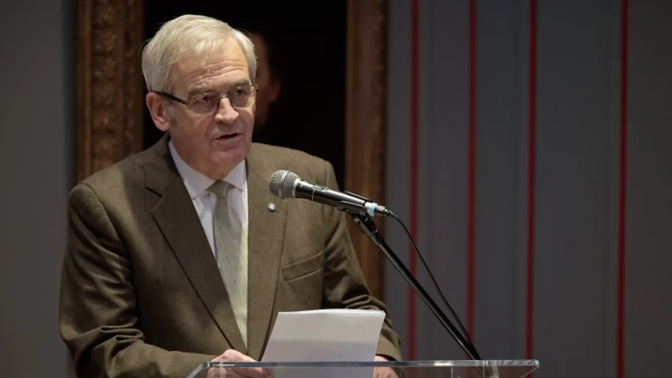 Megnyerte a szekustisztek ellen indított pert Tőkés László