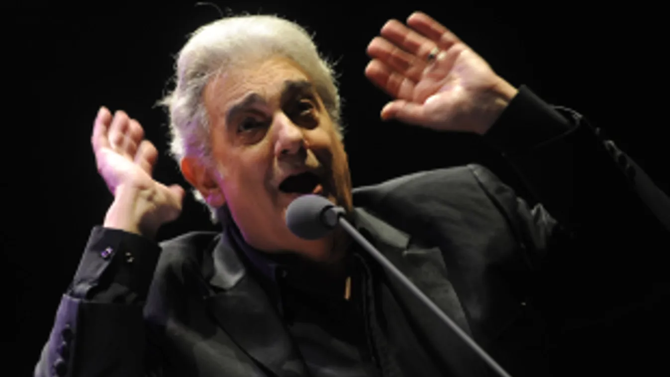 Ingyenes Plácido Domingo-koncert a sportarénában