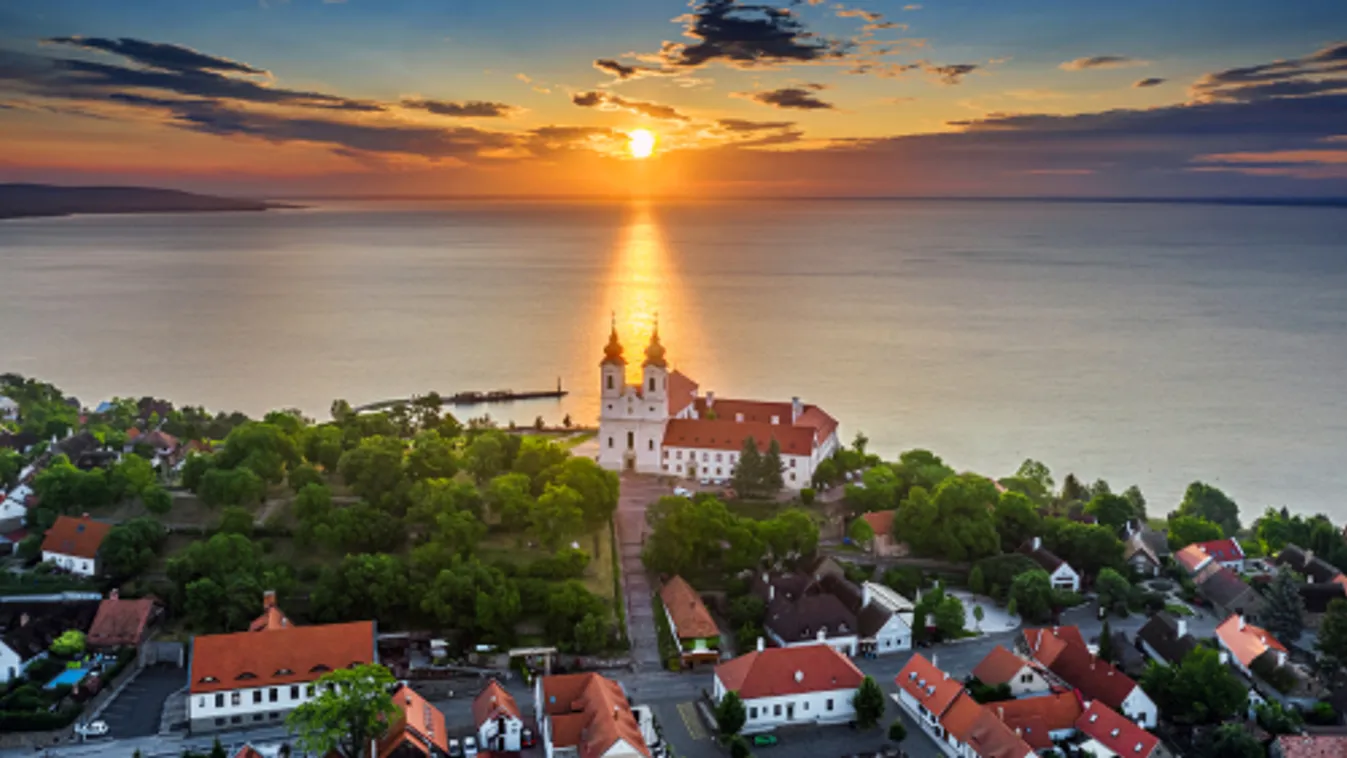 Sokszínű Balaton-felvidék címmel hirdetnek fotópályázatot
