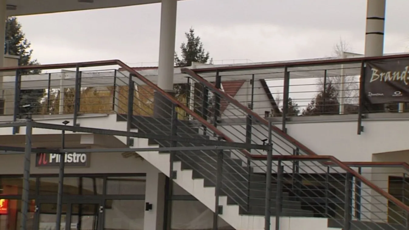 Görgicze Zoltán ingatlanbiznisze takarná ki a velenceiek kilátását