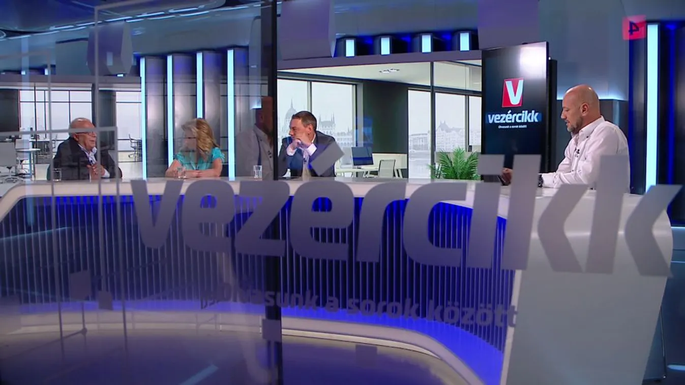 Vezércikk: Erőlködés - hidegháborúról ír a nyugati baloldali sajtó