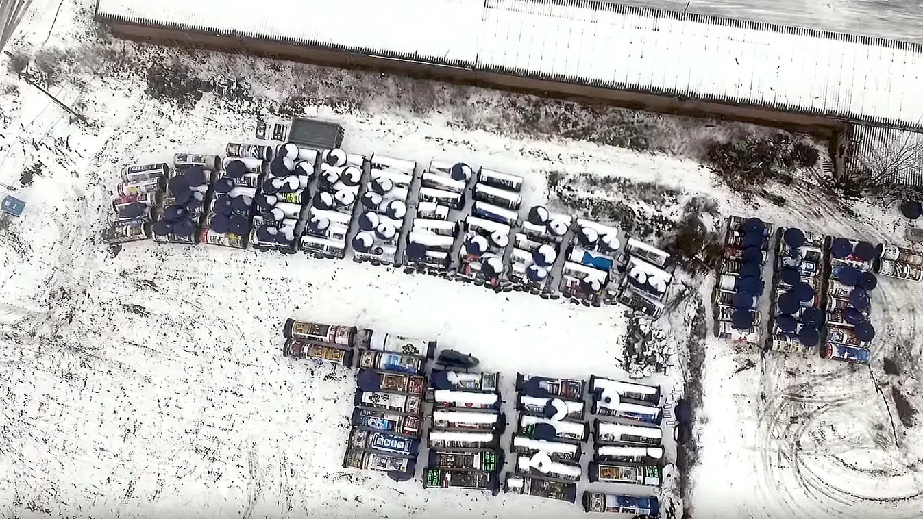 Drón akadt az elbontott Mahir-oszlopokra