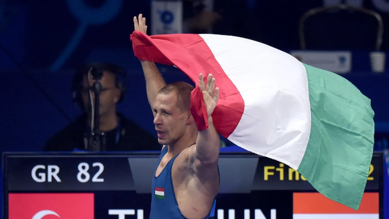 Óriási fordítás: Bácsi Péter világbajnok