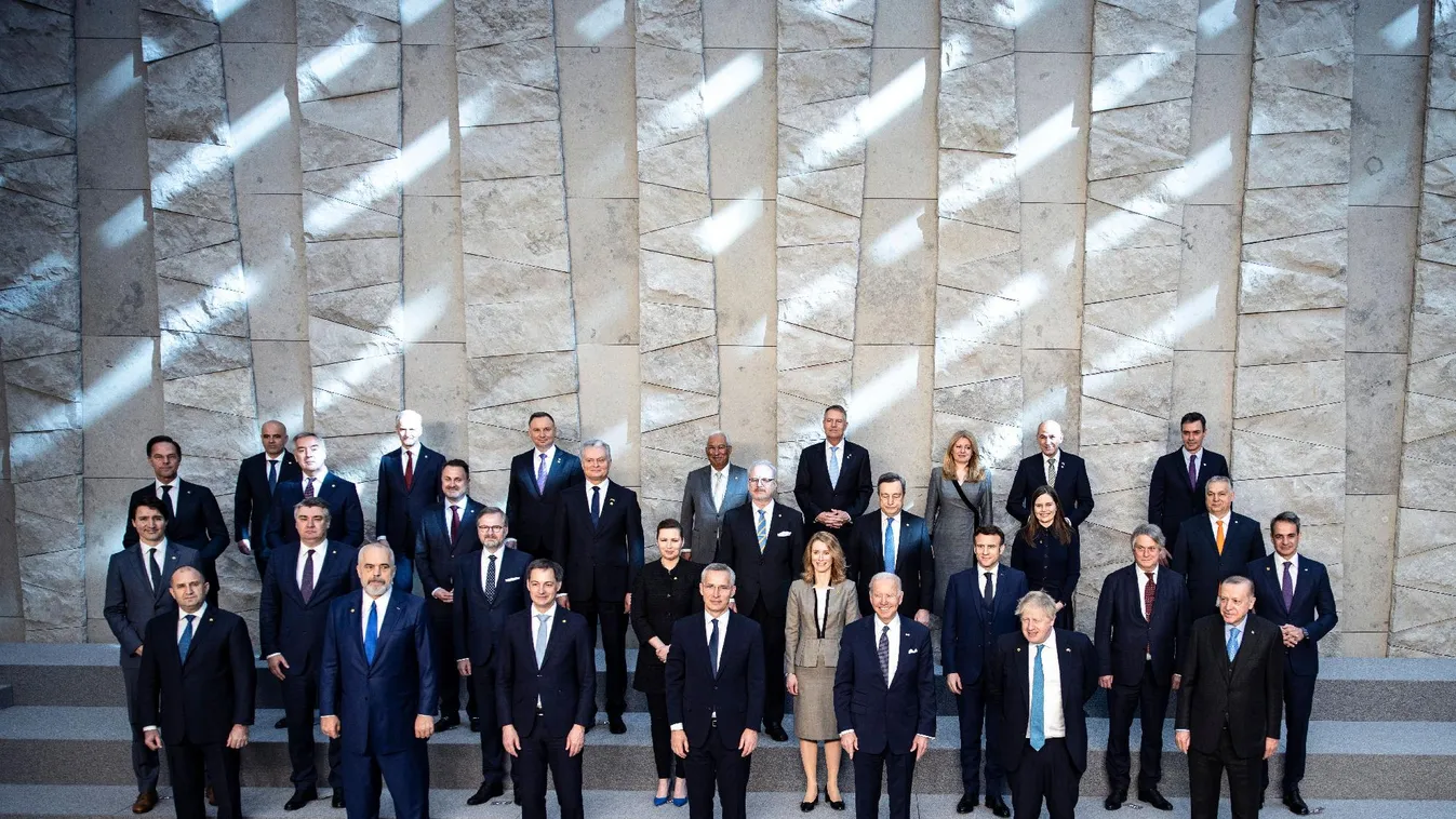 Stoltenberg: A NATO megerősítette egységét Ukrajna támogatása mellett