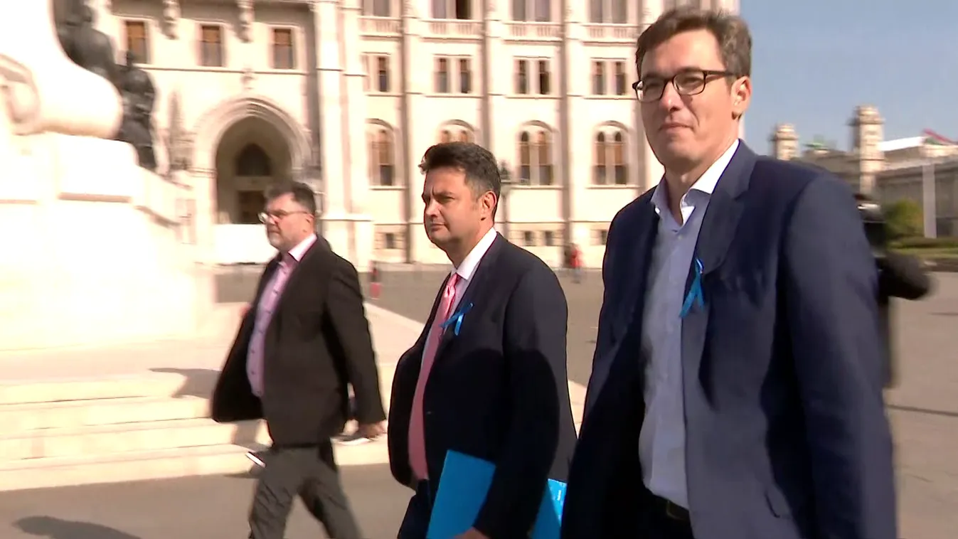 Egy hét szabadságot vesz ki Karácsony, hogy Márki-Zaynak kampányolhasson