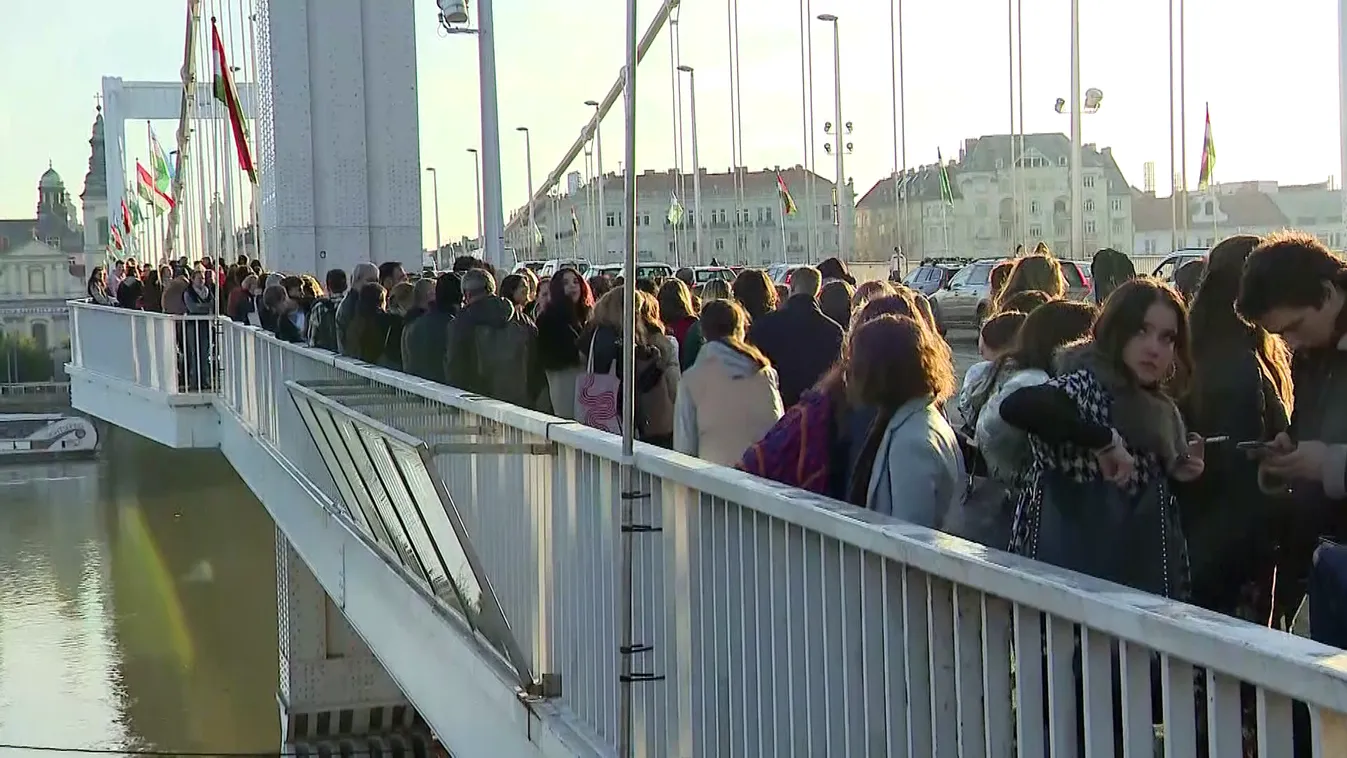 Országos sztrájkba kezdtek a pedagógusok - Frissített cikk + VIDEÓ