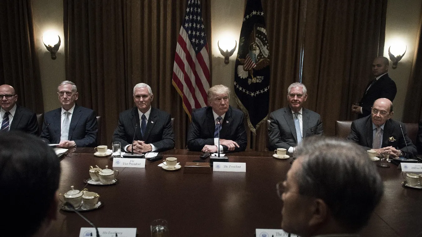 A tábornokok demokráciája