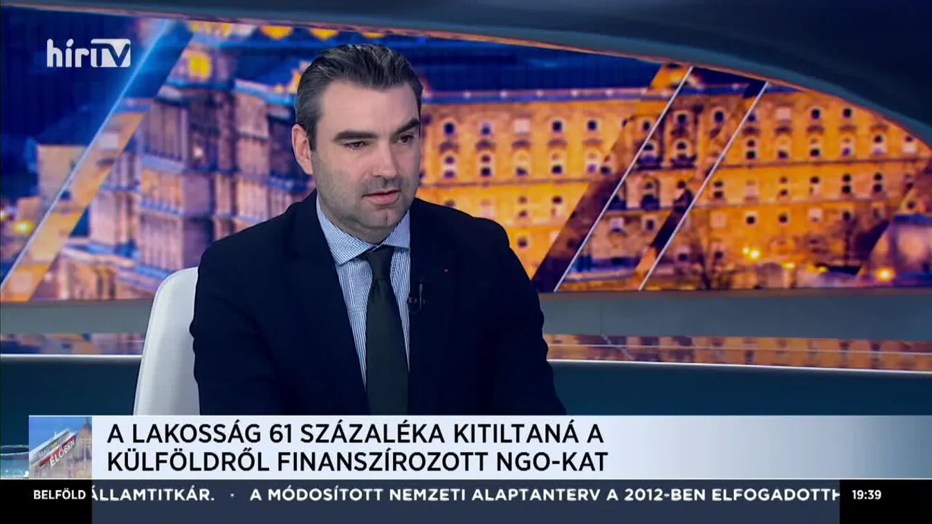 Ifj. Lomnici Zoltán: A lakosság 61 százaléka kitiltaná a külföldről finanszírozott NGO-kat