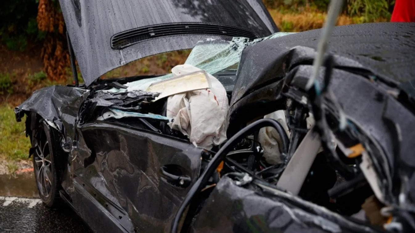 Halálos balesettel kezdődött a hét