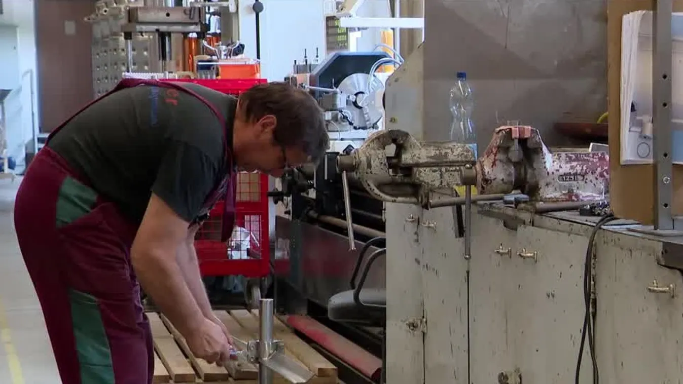 Megfizethető lakhatás, jövedelmek erősítése és a hazai vállalkozások segítése + videó