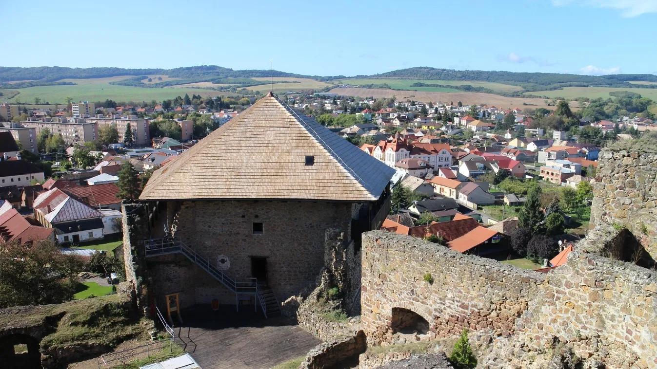 Palóc húsvétra várják a közönséget idén is a füleki várban