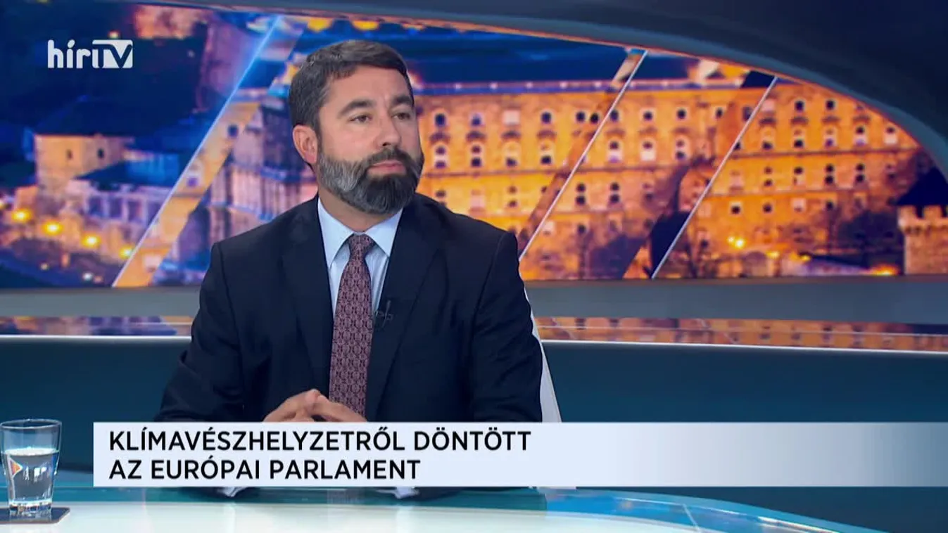 Hidvéghi Balázs: Amit Istentől kaptunk, a teremtett világot, azért felelősséggel tartozunk