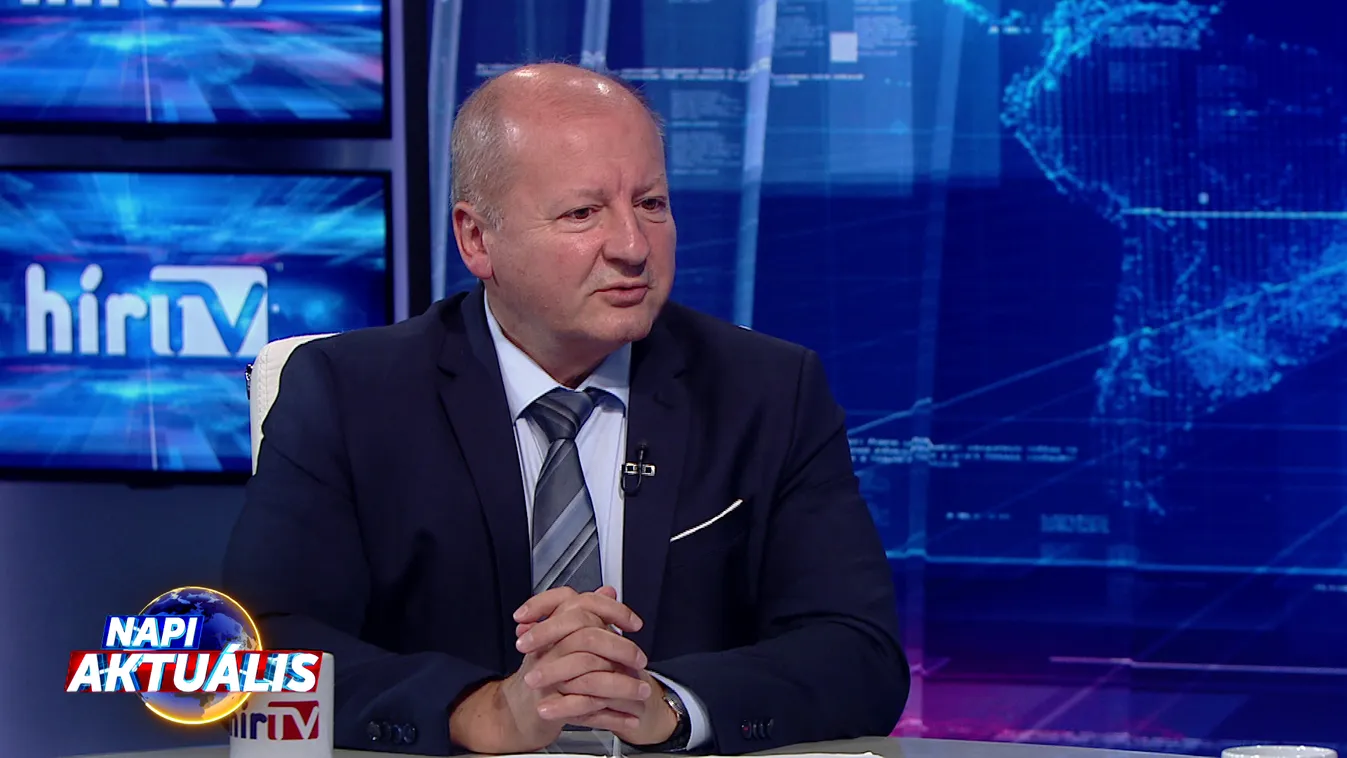 Simicskó István: Nem a migránsgettókra!