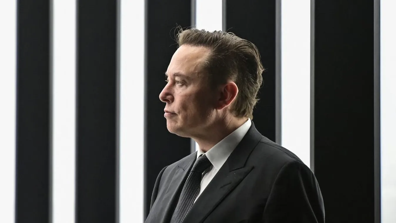 Elon Musk visszalépett a Twitter felvásárlásától hamis fiókadatokra hivatkozva