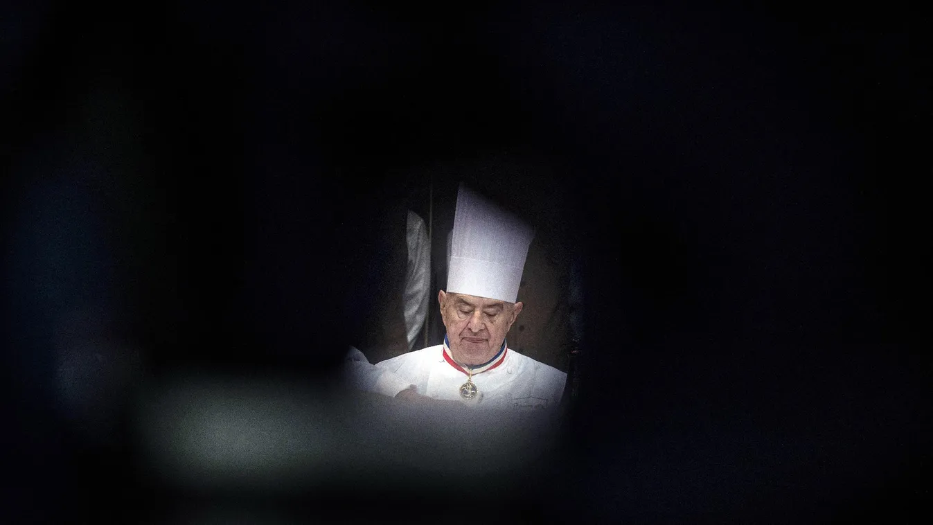 Elveszített egy csillagot a néhai Paul Bocuse legendás étterme
