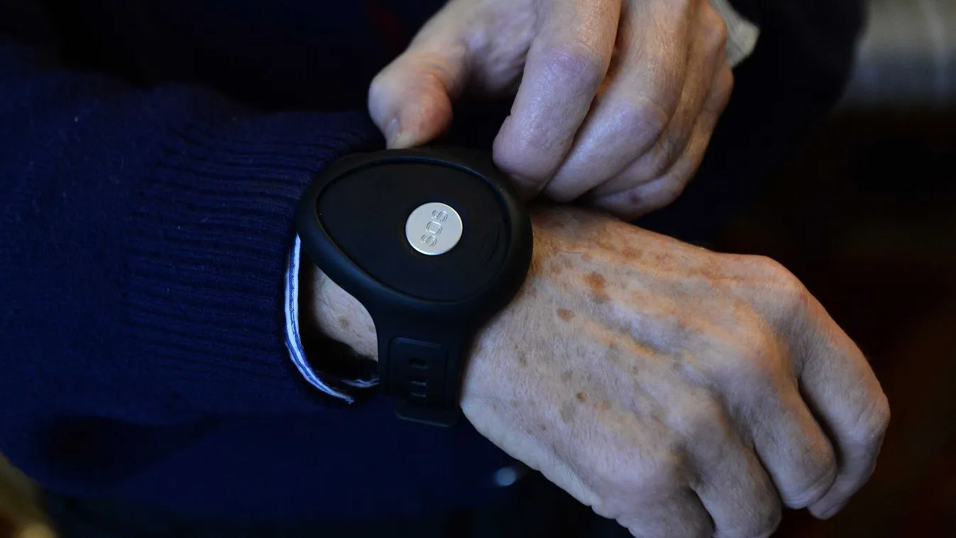 Összekapcsolták a Gondosórát a 112-vel