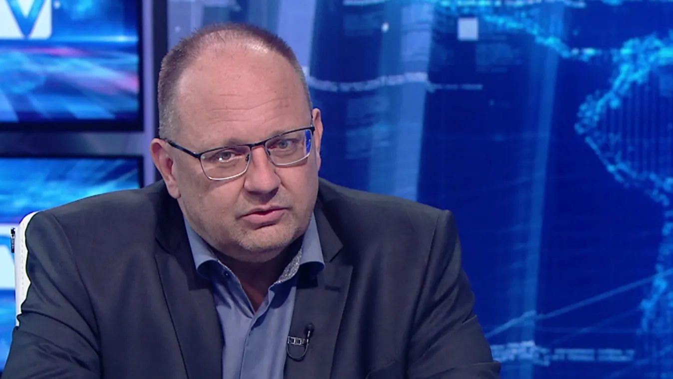 Wintermantel Zsolt: Ilyen szintű jutalmakat kiosztani városvezetői bűn