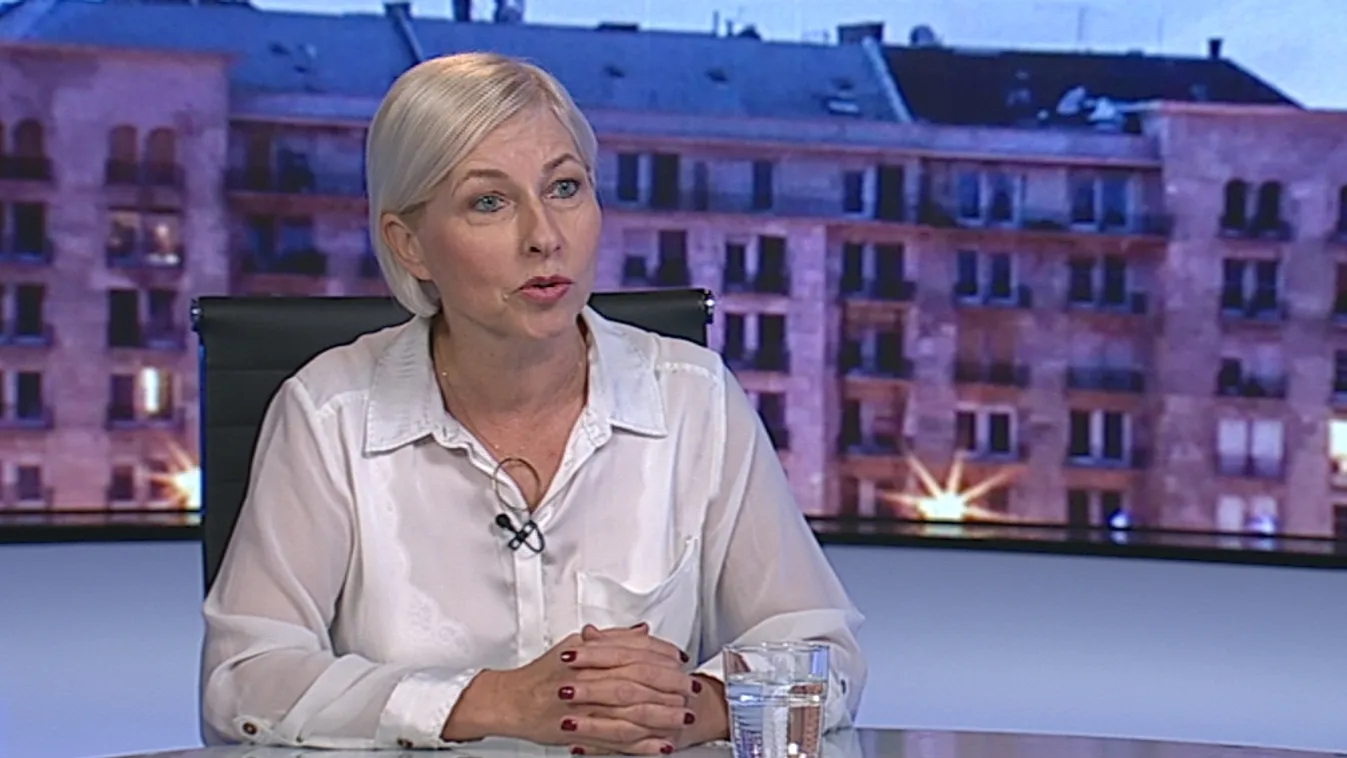 Csöbör Katalin: Igyekszünk trendiek lenni, de ez nem mehet a gyermekvállalás rovására