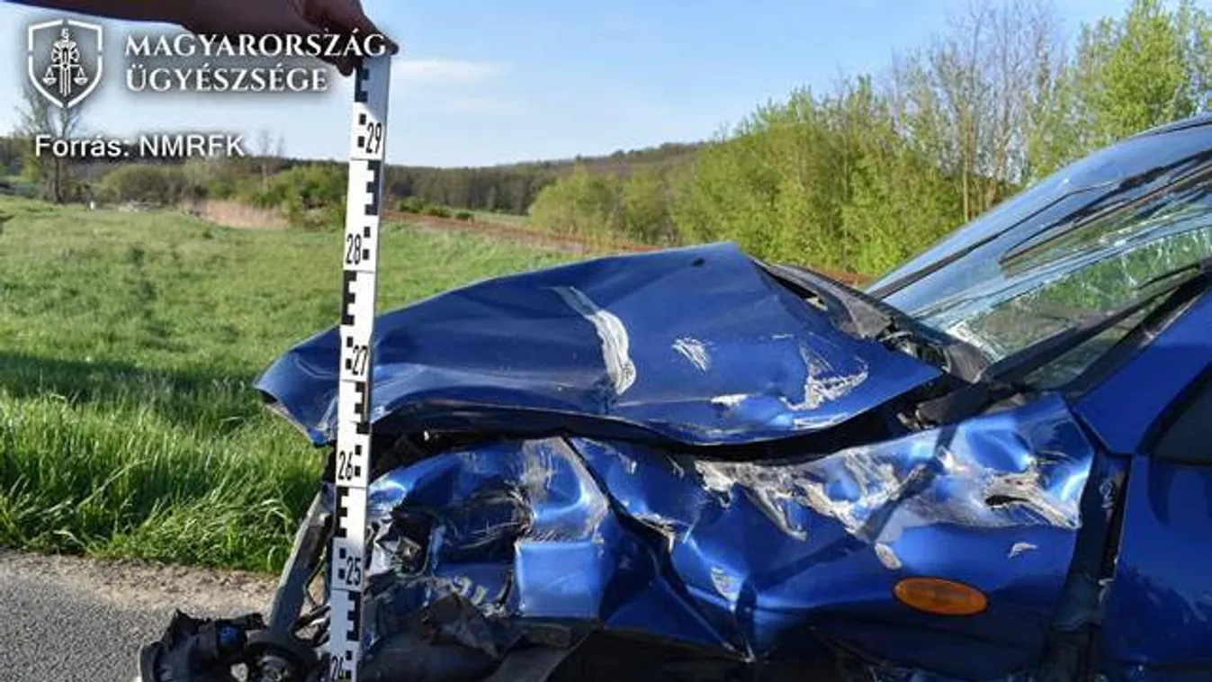 Felfüggesztett fogház, 2 év eltiltás és milliós kártérítés a büntetése  a vonatnak ütköző sofőrnek