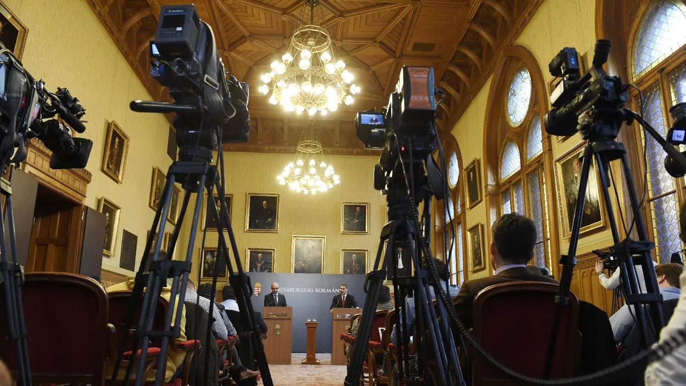 Pálca – Napról napra