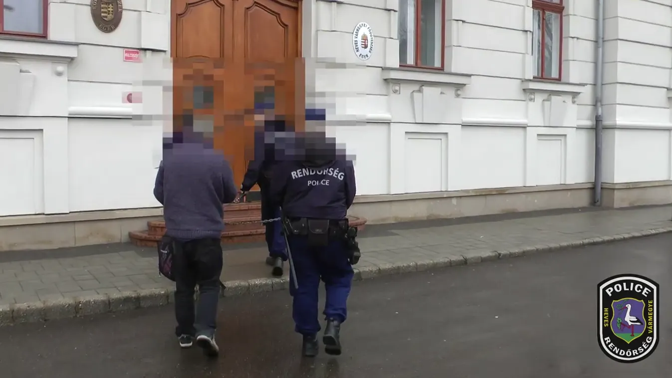 Fiatal fiúknak fizetett a szexért két egri férfi