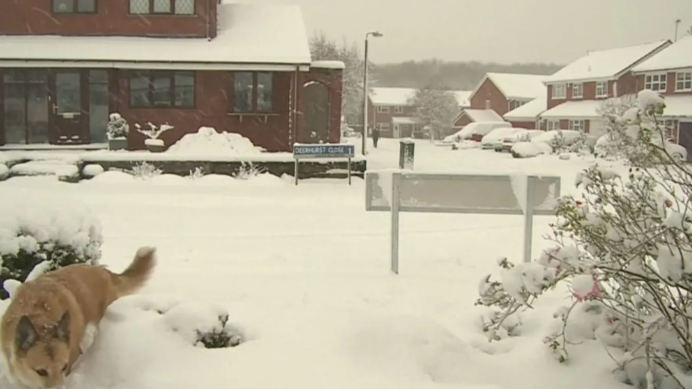 Megbénítja Nagy-Britanniát a hó