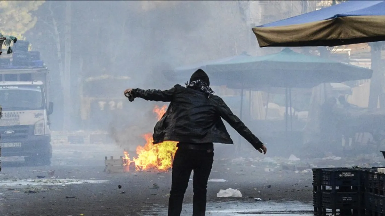 A legkeresettebb ember nyomában – BBC Reporters