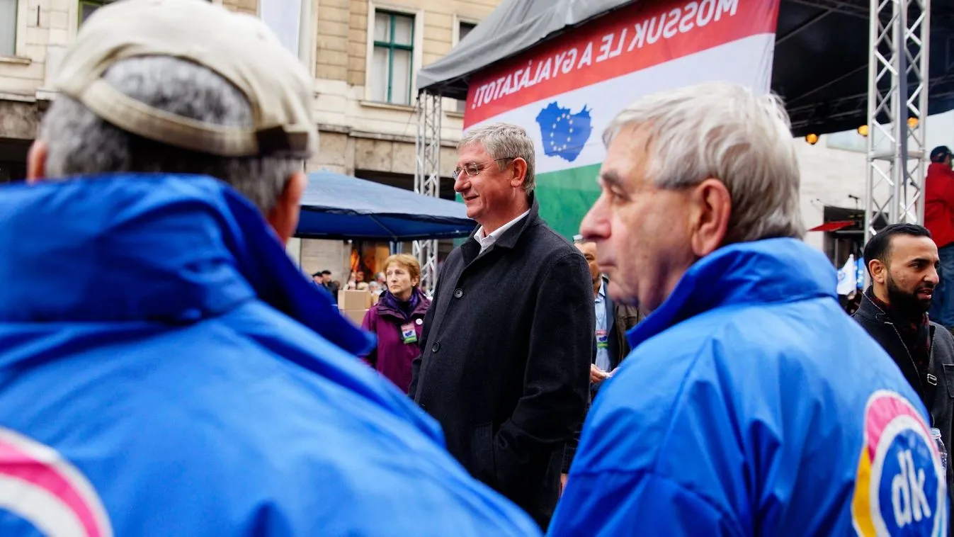 Elkészült a vasárnapi ellenzéki tüntetésen felszólalók listája