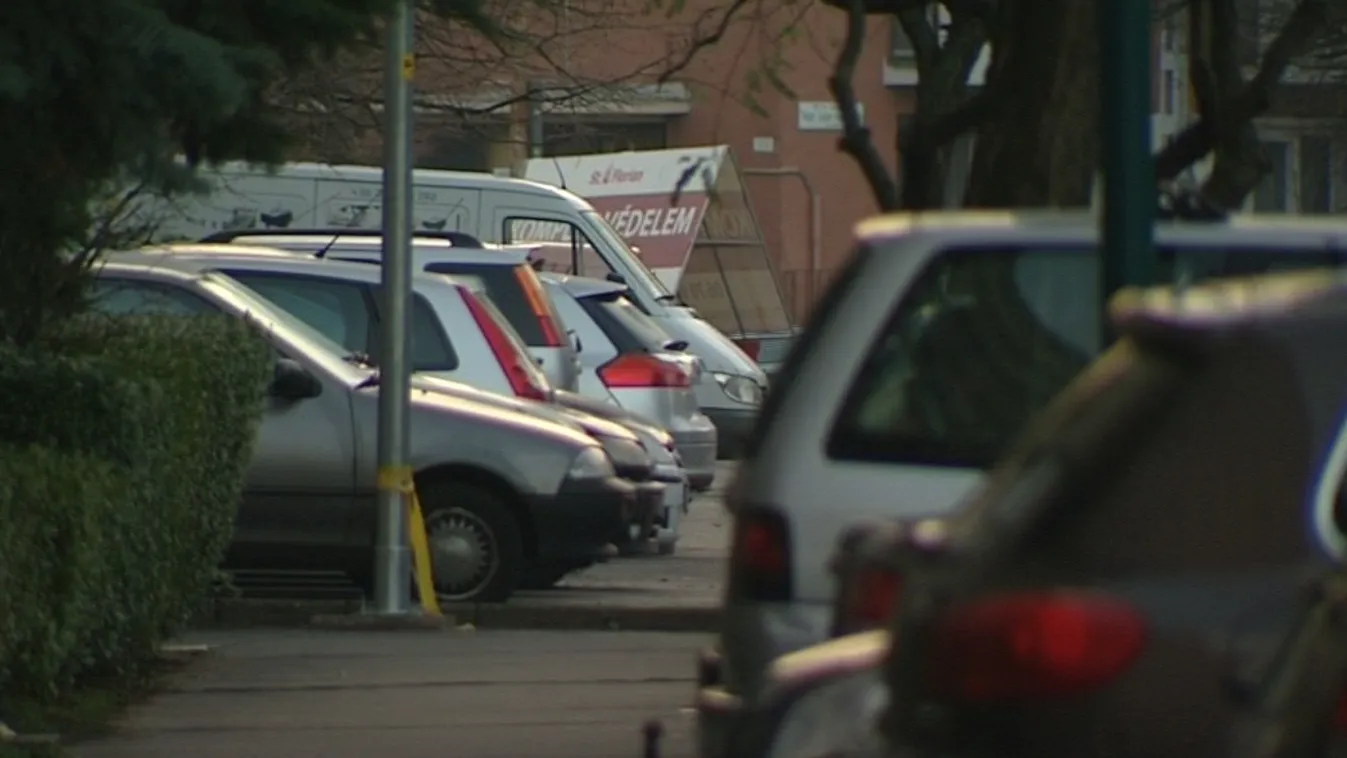 Elegük lett az Örs vezér téri lakóknak
