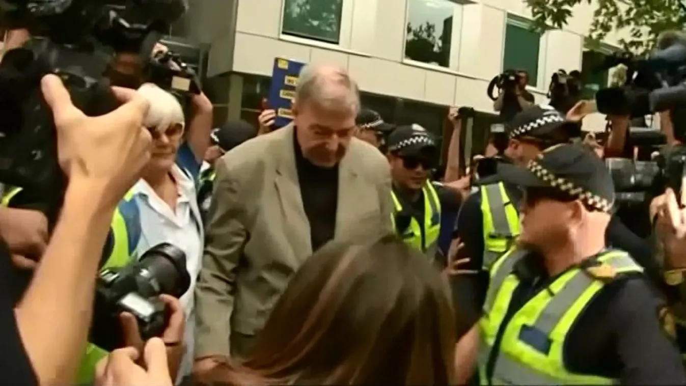 Börtönbe megy pedofília miatt a Vatikán egykori kincstárnoka