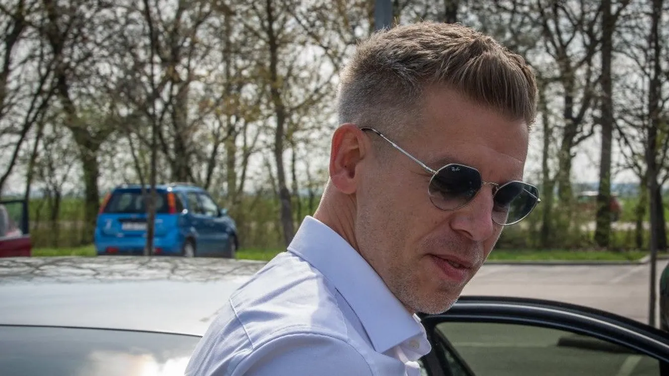 Lomnici Zoltán: Magyar Péter zsarolásra emlékeztető kijelentéseket tesz