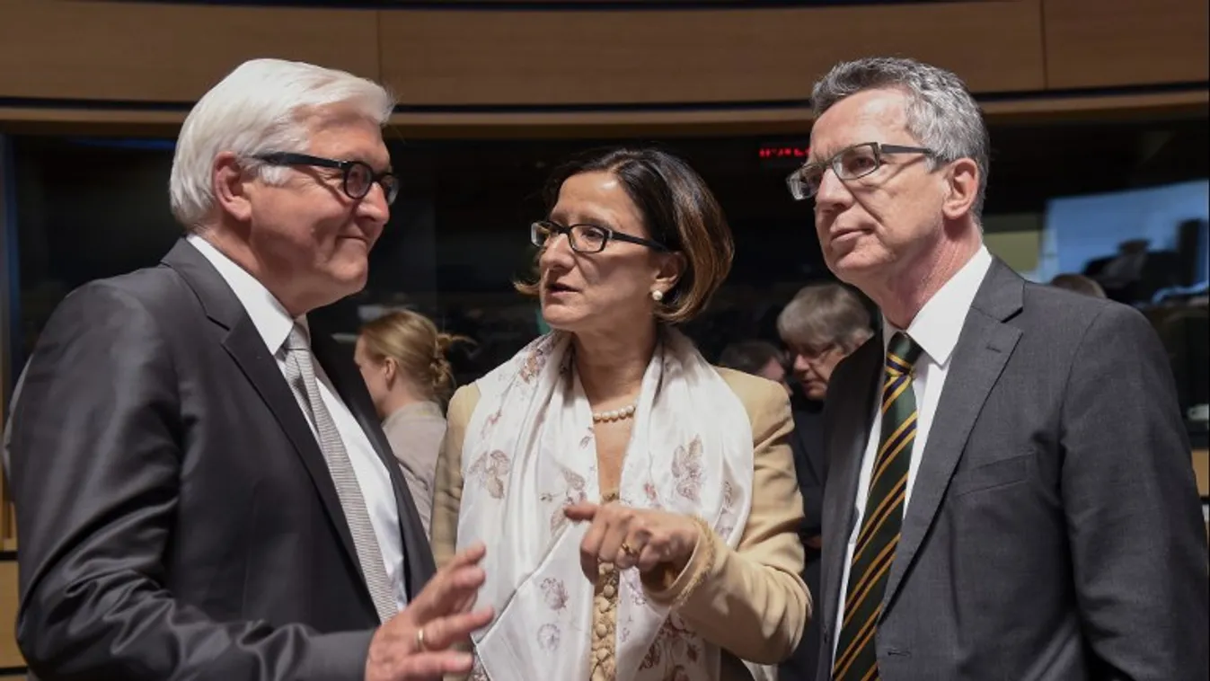 Ha Berlin lezárná a határt, Ausztria erőszakos fellépésre kényszerülne